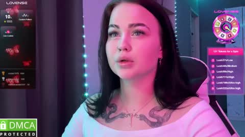 Mia online show from January 2025 10:39:01 PM