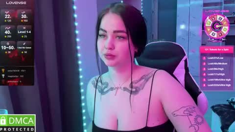 Mia online show from February 2025 08:57:01 PM