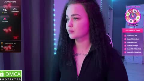 Mia online show from February 2025 01:57:01 AM