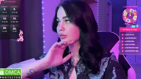 Mia online show from February 2025 05:00:01 AM