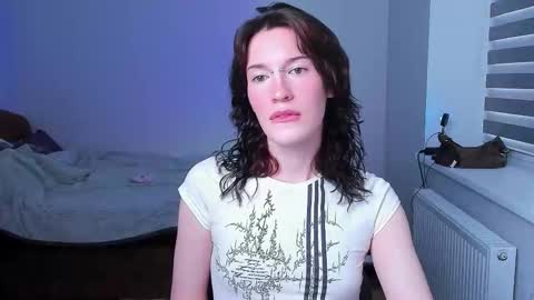 Snapshot of kolette_gray chatting on October 2025 10:26:01 AM Kolette online show from October 2025 10:26:01 AM