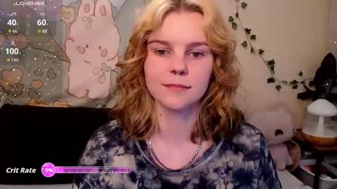 Snapshot of komorebbi chatting on May 2026 10:26:02 PM Marta online show from May 2026 10:26:02 PM