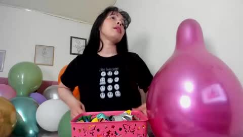 konie Diaz online show from January 2025 02:42:01 PM