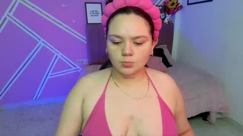 Snapshot of koning_moretti chatting on June 2026 02:56:02 AM camila online show from June 2026 02:56:02 AM