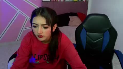 Snapshot of koning_moretti chatting on June 2026 10:36:02 PM camila online show from June 2026 10:36:02 PM