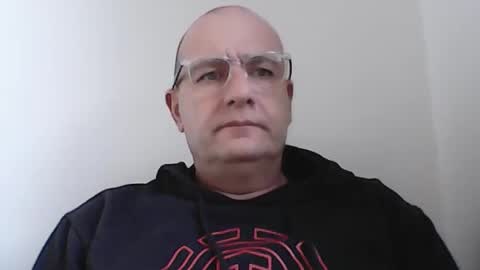Snapshot of konsty17 chatting on July 2026 04:09:01 AM konsty17 online show from July 2026 04:09:01 AM