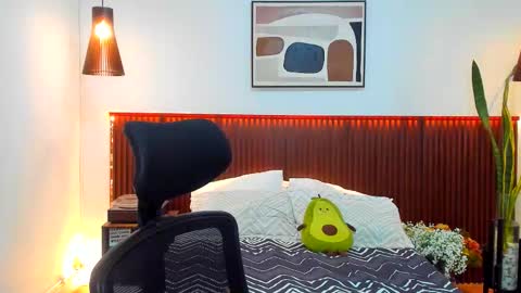 Kora Shadow online show from December 2025 07:09:01 PM