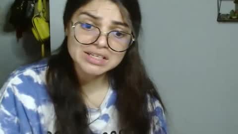 Karoll online show from January 2025 01:32:01 AM