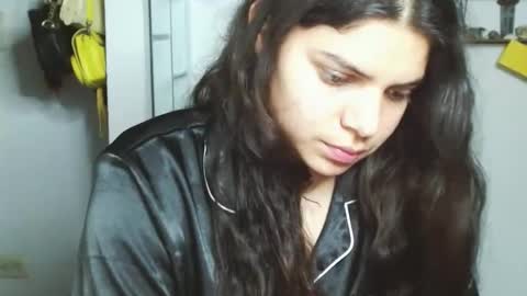 Karoll online show from January 2025 01:44:01 AM