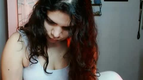 Karoll online show from October 2025 01:50:01 AM