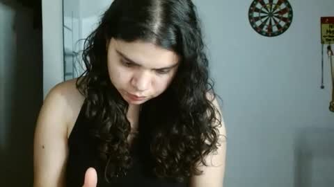 Karoll online show from May 2026 01:56:01 AM