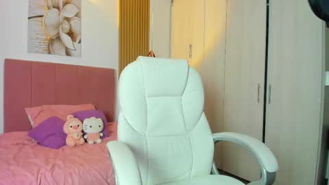 Snapshot of korarousee chatting on September 2025 01:00:02 PM Kora online show from September 2025 01:00:02 PM