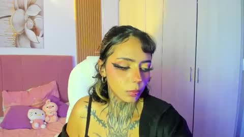 Snapshot of korarousee chatting on September 2025 01:27:01 PM Kora online show from September 2025 01:27:01 PM