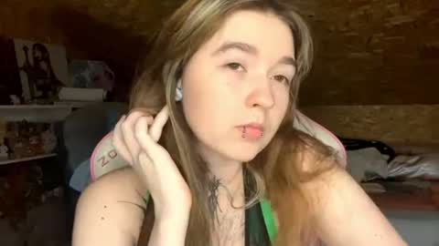 Snapshot of korialmas chatting on June 2026 06:25:02 PM Nova online show from June 2026 06:25:02 PM