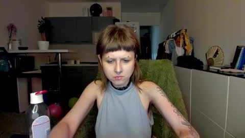 Snapshot of kortny_yo chatting on November 2025 03:45:02 PM Kortny online show from November 2025 03:45:02 PM