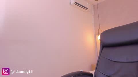 K O S M I C online show from January 2025 12:42:01 PM