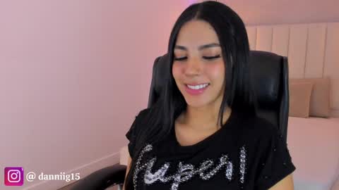 K O S M I C online show from February 2025 12:47:02 PM