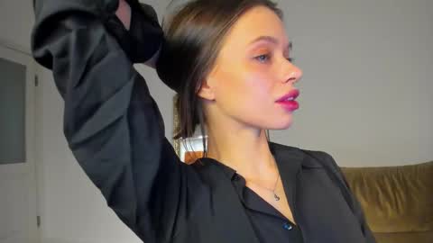 kossie_ online show from November 2025 08:30:01 PM