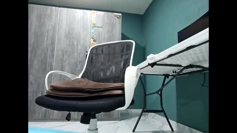 Koto Bombon online show from January 2025 02:37:02 AM