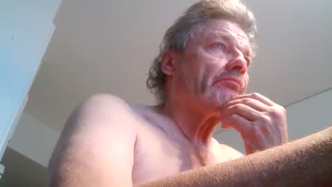 Snapshot of kovapoika chatting on October 2025 08:34:02 AM kovapoika online show from October 2025 08:34:02 AM