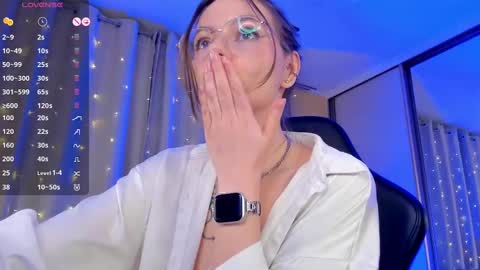 Snapshot of koza_dereza_ chatting on December 2024 10:47:01 PM Jess online show from December 2024 10:47:01 PM