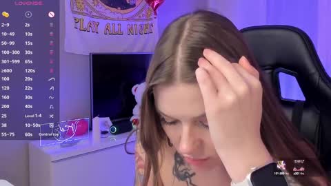 Snapshot of koza_dereza_ chatting on February 2025 10:52:02 PM Jess online show from February 2025 10:52:02 PM