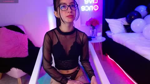 Kozzy online show from October 2025 05:48:02 PM