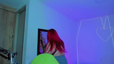 Khloe online show from January 2025 04:14:02 AM