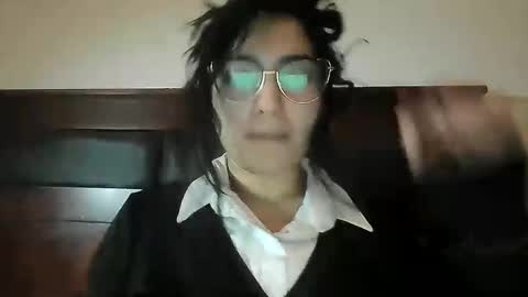 Snapshot of kreepyh0e_ chatting on June 2026 10:21:01 PM kreepyh0e_ online show from June 2026 10:21:01 PM
