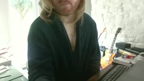 Snapshot of kreestafa182285 chatting on April 2026 08:12:02 AM kreestafa182285 online show from April 2026 08:12:02 AM