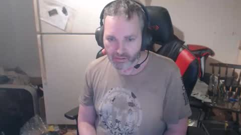 Snapshot of krimson999 chatting on March 2026 05:25:02 AM krimson999 online show from March 2026 05:25:02 AM