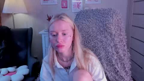 kris_grant online show from September 2025 10:19:01 AM