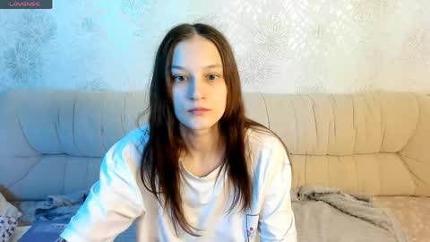 krisdoeill online show from May 2026 02:08:01 AM