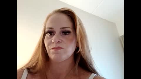 krismitch online show from September 2025 07:05:01 PM