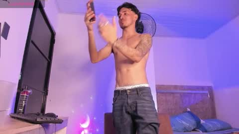 Kriss online show from September 2025 10:31:01 PM