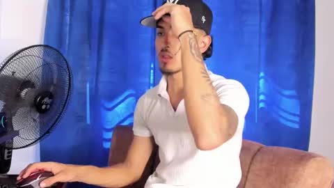 Kriss online show from September 2025 07:19:02 PM