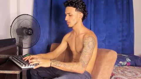 Kriss online show from October 2025 03:14:02 AM