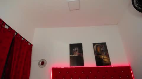 kriss_sweetboobs online show from February 2025 10:09:02 AM