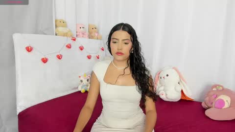 Snapshot of krissell_ chatting on April 2026 04:26:01 AM SammyKrissell online show from April 2026 04:26:01 AM