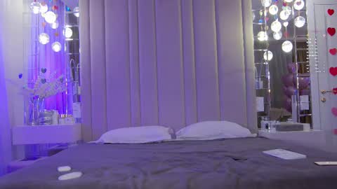 Kristina online show from February 2025 05:21:02 PM