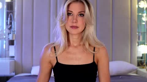 Snapshot of krissone chatting on July 2026 10:19:01 AM Kristina online show from July 2026 10:19:01 AM