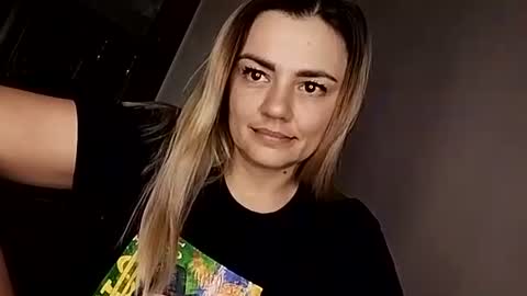 KrissSexi online show from September 2025 06:19:02 PM