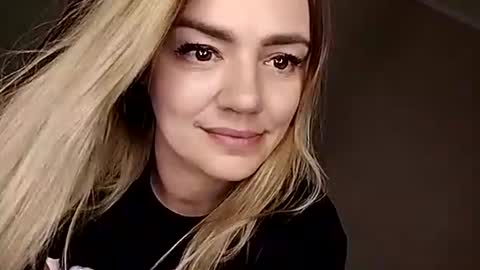 KrissSexi online show from September 2025 09:37:01 PM