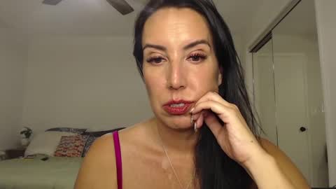 Krissy online show from December 2024 01:36:01 AM