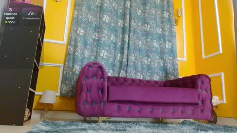 Thaterotic woman online show from March 2025 09:03:02 AM