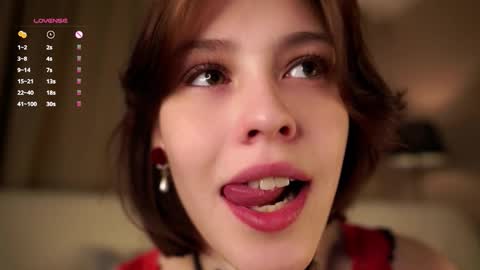 Sarah online show from September 2025 01:11:01 AM