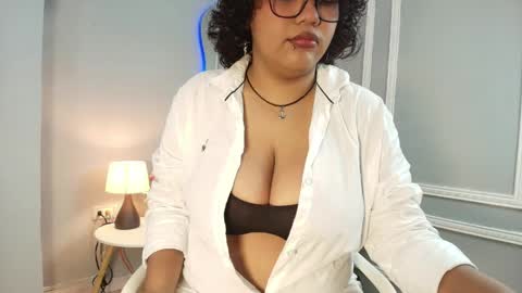 KRISTYN  online show from June 2026 12:06:02 PM