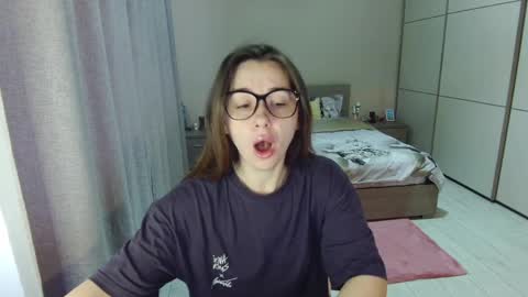 twitter    Annemarye 23 online show from April 2026 04:56:01 AM