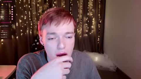 Kristen online show from December 2025 12:06:01 AM