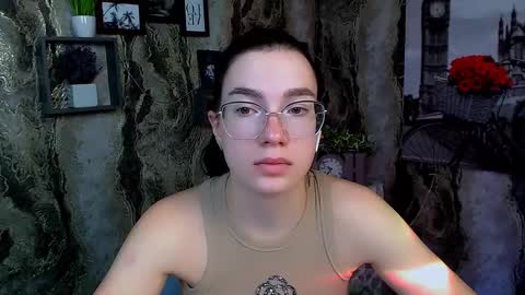 Kristen online show from September 2025 06:35:01 AM